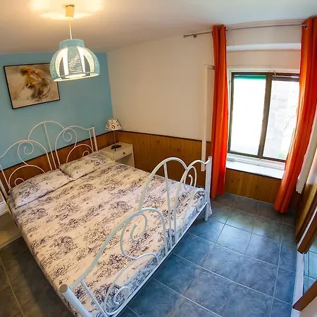 Stefanovski Paradiso * Lussingrande